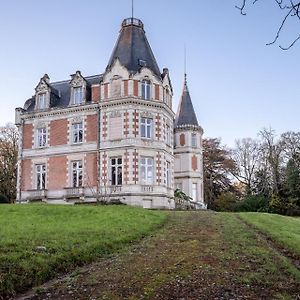Château De L'aubrière - Les Collectionneurs